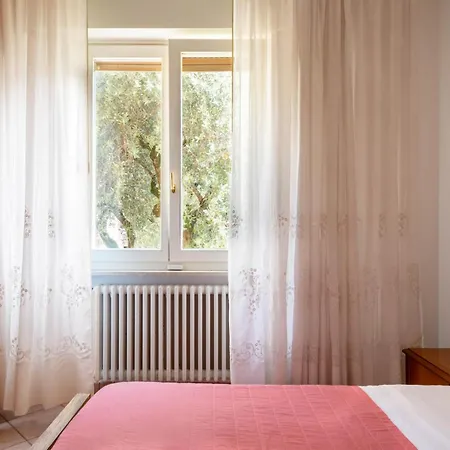 Apartment Zia Cecilia Desenzano del Garda