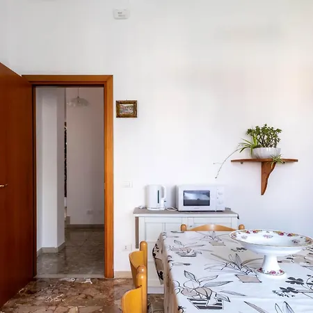 Apartment Zia Cecilia Desenzano del Garda
